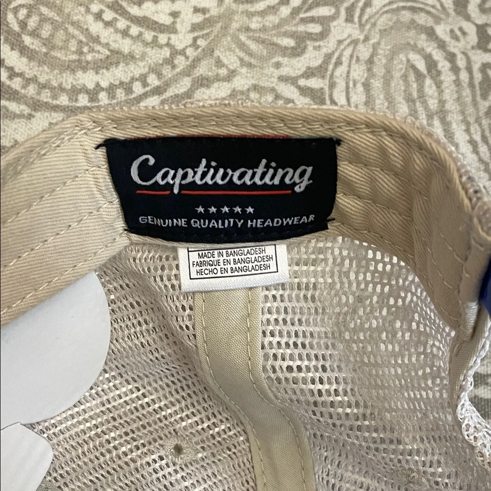 NWT‎ Florida Gators Gainesville mesh snap back Cap
